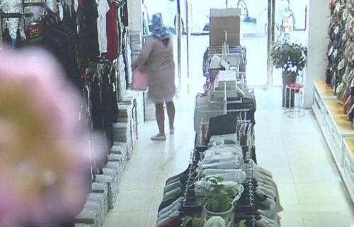 爆料蒙面女生视频,真相即将揭晓  第3张 爆料蒙面女生视频,真相即将揭晓  第3张