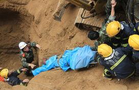 郑州工地坍塌最新爆料,事故原因及救援进展揭秘  第2张 郑州工地坍塌最新爆料,事故原因及救援进展揭秘  第2张